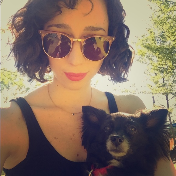 Meet your Posher, Anna - Picture 1 of 1